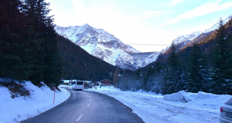 Excellente réputation pour cet hôtel - restaurant - camping Val des Dix Grande Dixence est idéalement situé image 9