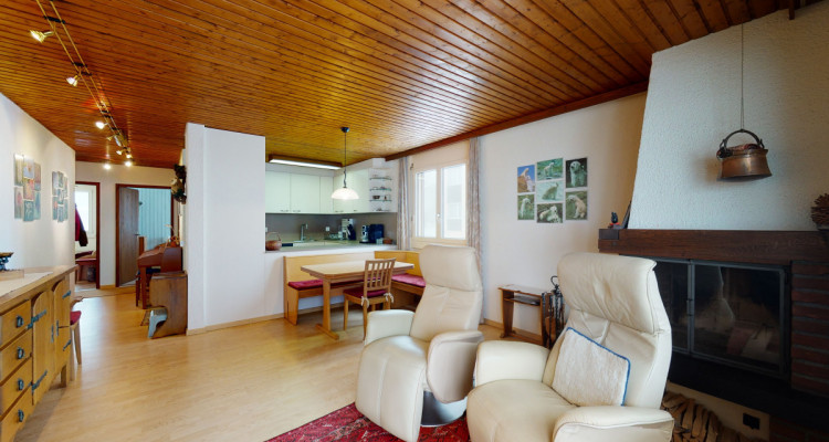 Heimelige 3.5 Zimmer Wohnung hoch über dem Walensee image 3