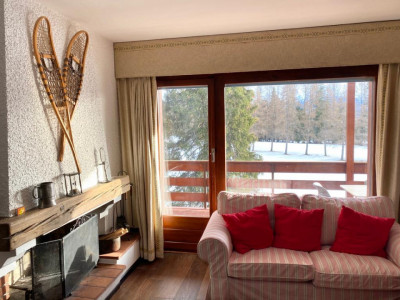 Bel appartement avec cheminée au centre de station de ski Crans Montana. Vente en SI image 1