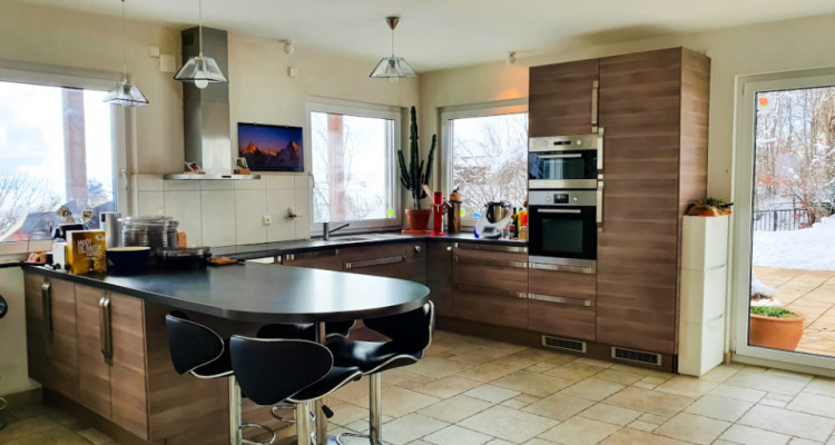 LA MAISON FAMILIALE A COTE DE LA FORET image 4