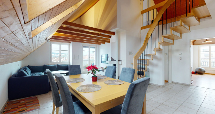 Stilvolle Maisonette-Duplex Wohnung mit renovierter Küche und Bad image 10