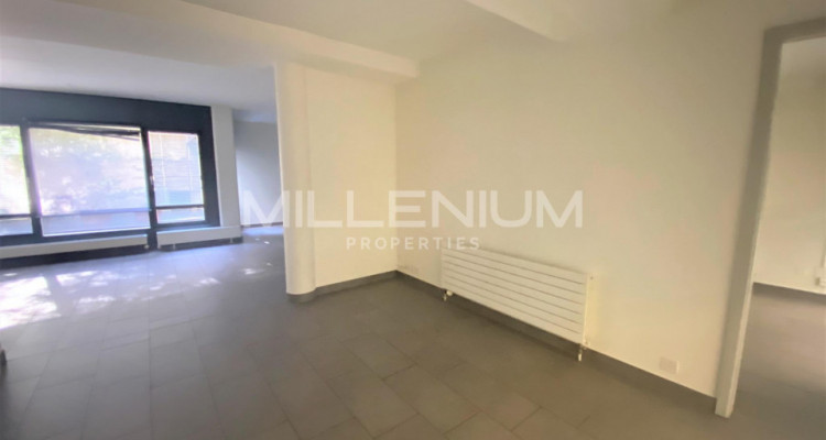 Bureau moderne de 4P aux Eaux Vives. image 6