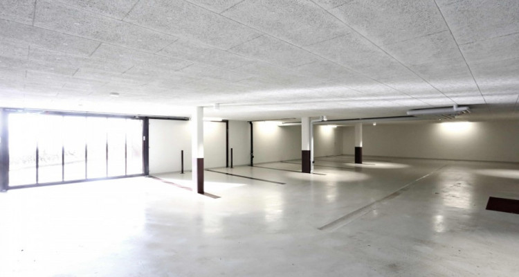 A SAISIR // Place de parking dans un garage souterrain à Begnins image 1