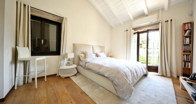 Magnifique maison - Grand jardin - Piscine - 2 garages image 6