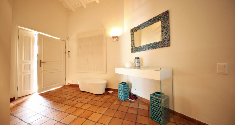 Magnifique maison - Grand jardin - Piscine - 2 garages image 10