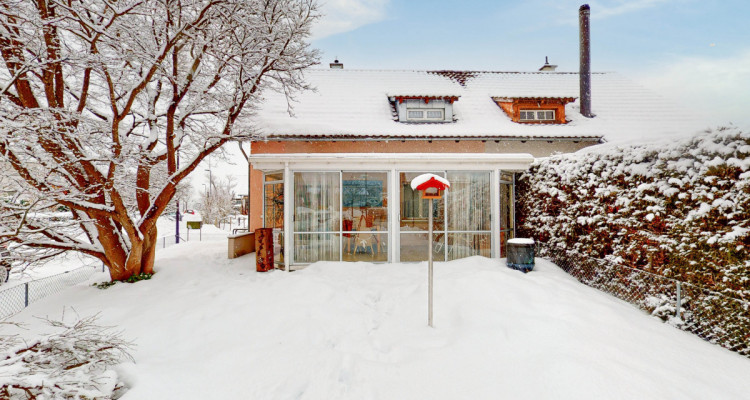 Charmante 3.5-Zimmerhaushälfte in Henau image 1