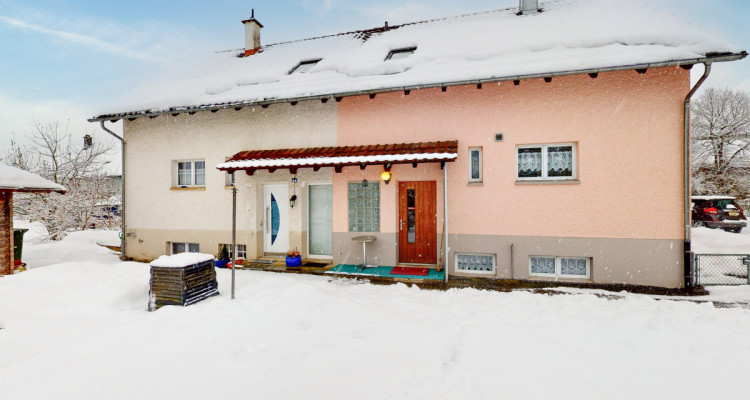 Charmante 3.5-Zimmerhaushälfte in Henau image 2