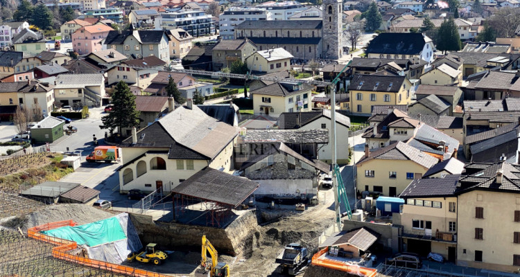 Attique 2,5p neuf au centre du village image 2