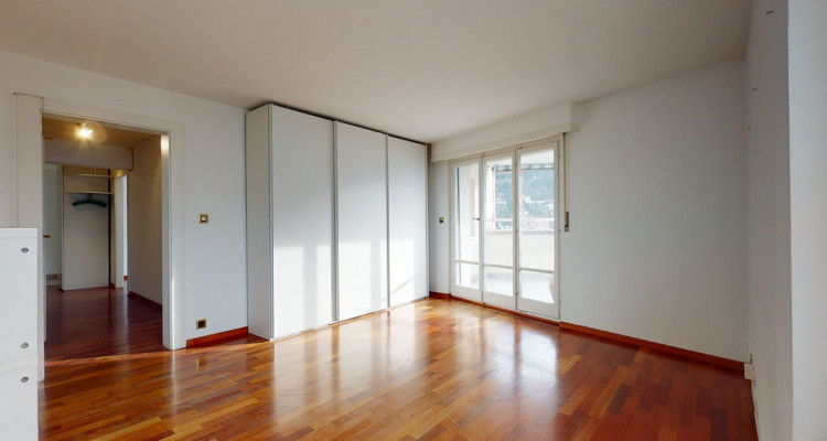 Superbe appartement avec vue dans la Tour dIvoire à Montreux image 11