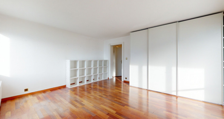 Superbe appartement avec vue dans la Tour dIvoire à Montreux image 12