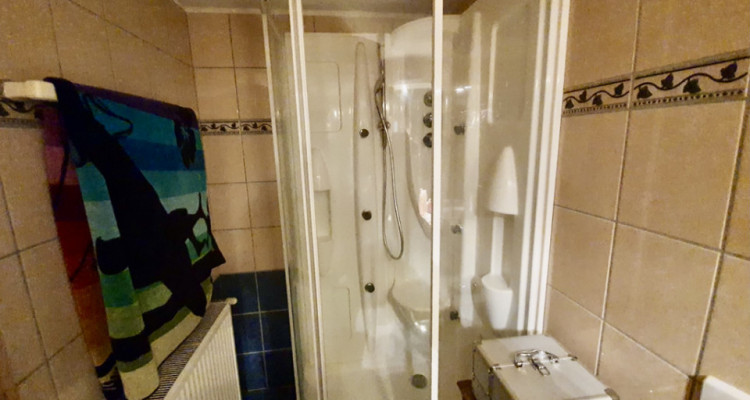 A vendre à Noiraigue (NE), magnifique maison villageoise de 3 appartements image 11