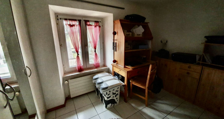 A vendre à Noiraigue (NE), magnifique maison villageoise de 3 appartements image 14