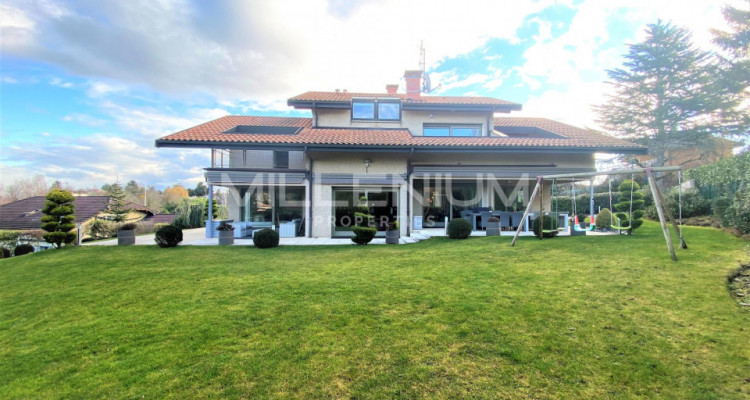 Très belle maison individuelle avec vue exceptionnelle sur le Lac Leman. image 2