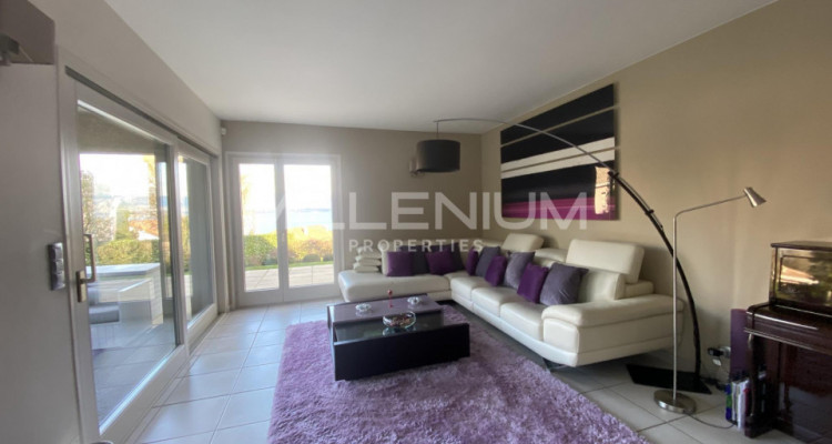 Très belle maison individuelle avec vue exceptionnelle sur le Lac Leman. image 7
