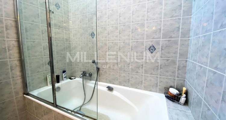 Très belle maison individuelle avec vue exceptionnelle sur le Lac Leman. image 11