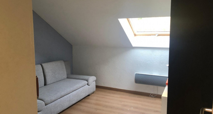 Bel appartement style loft image 4