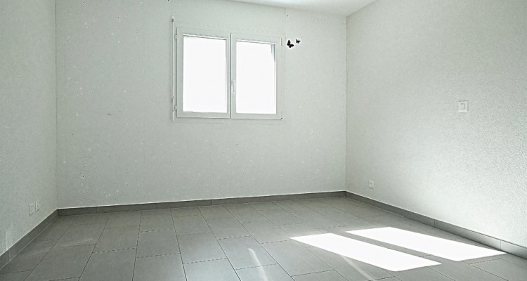 Magnifique attique 4.5 p / 3 chambres / 2 SDB / Terrasse avec vue image 4