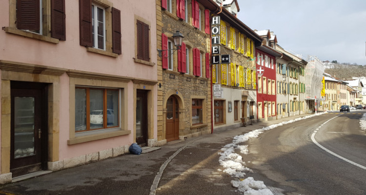 Investissez dans un immeuble de 7 appartements : Rendement de 12.1 % image 1