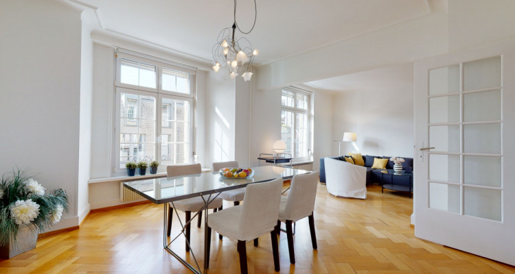 Stilvolle 3.5-Zimmerwohnung in Baumgartnerhaus image 2