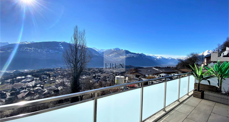 Magnifique 3,5p moderne et design avec large terrasse panoramique aux Mouresses à Savièse image 1