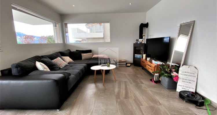 Magnifique 3,5p moderne et design avec large terrasse panoramique aux Mouresses à Savièse image 7