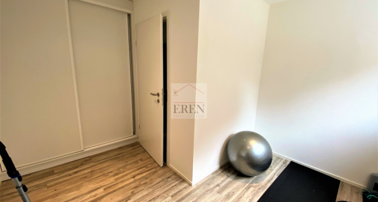 Magnifique 3,5p moderne et design avec large terrasse panoramique aux Mouresses à Savièse image 11