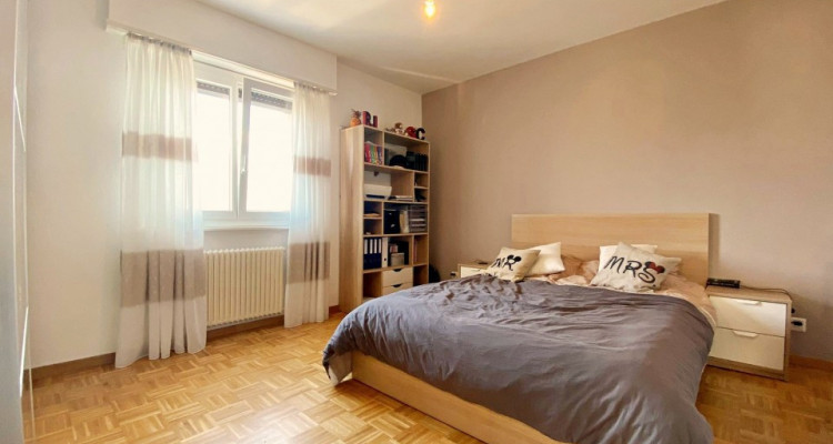 VIDEO 3D / Magnifique appartement de 4 pièces /  3 chambres / balcon  image 5