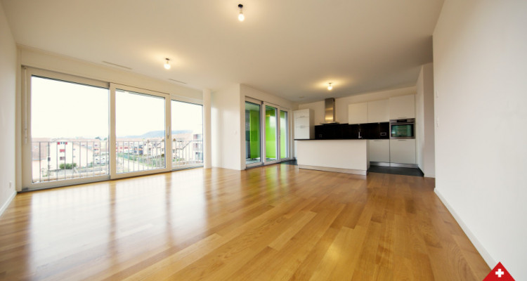 VISITE 3D / Superbe appartement 3.5 p / 2 chambres / 2 SDB / Balcon  image 1