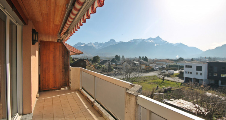 Magnifique 4,5p // 3 chambres // 1 SDB // Balcon - Jardin commun image 1