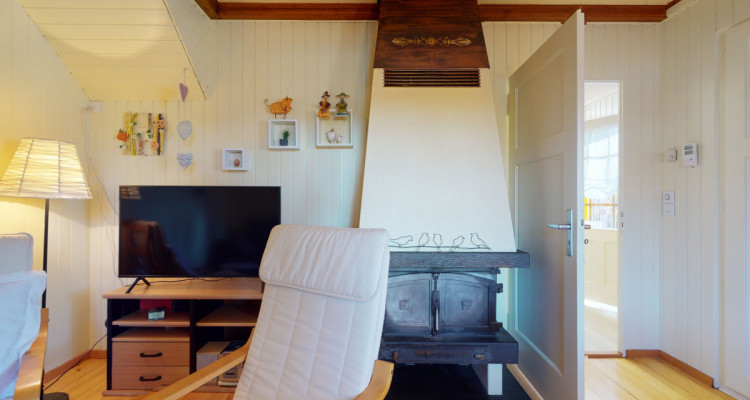 Adorable petit chalet en lisière de forêt au Chalet à Gobet ! image 5