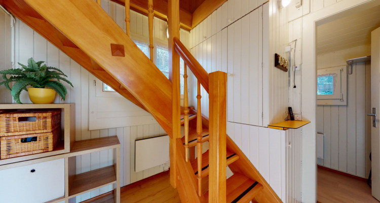 Adorable petit chalet en lisière de forêt au Chalet à Gobet ! image 8