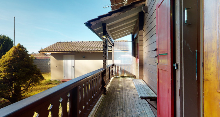 Adorable petit chalet en lisière de forêt au Chalet à Gobet ! image 12