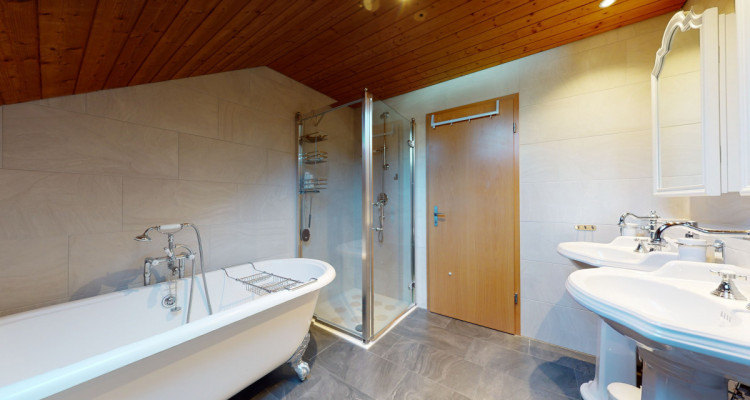 Heimeliges 6½ Zimmer Einfamilienhaus mit wertvollem Aussenbereich image 7