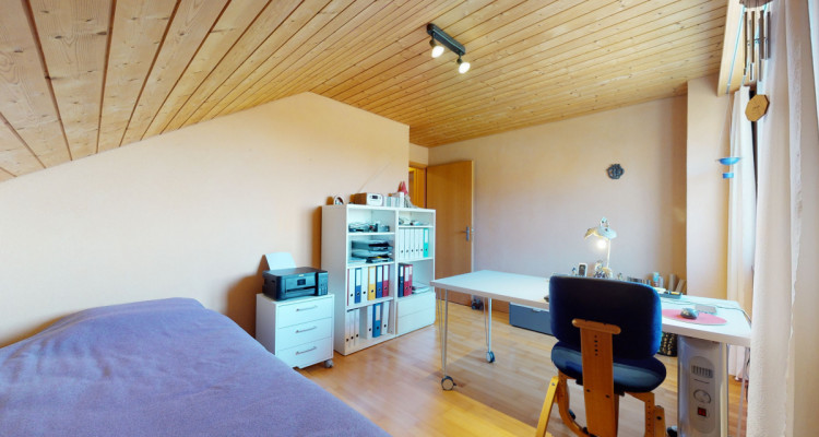 Heimeliges 6½ Zimmer Einfamilienhaus mit wertvollem Aussenbereich image 11