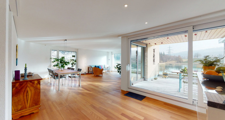 Lichtdurchflutete Attikawohnung mit grandioser Fernsicht image 3