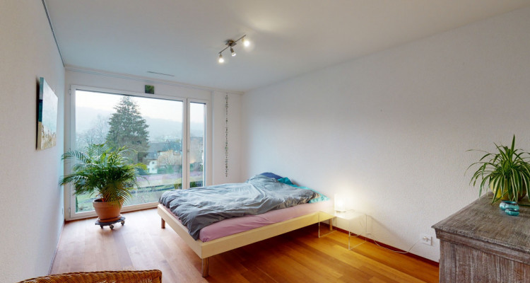 Lichtdurchflutete Attikawohnung mit grandioser Fernsicht image 8