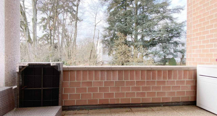 Joli triplex de 6 pièces rénové avec terrasse image 5