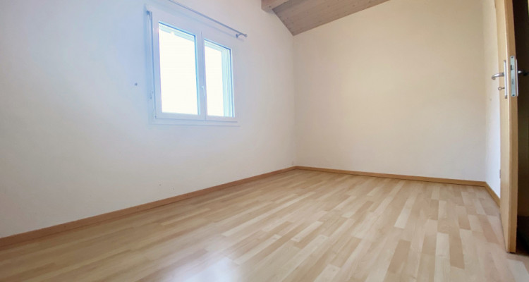 Magnifique villa jumelle 6.5 p / 4 chambres / Jardin et vue image 6