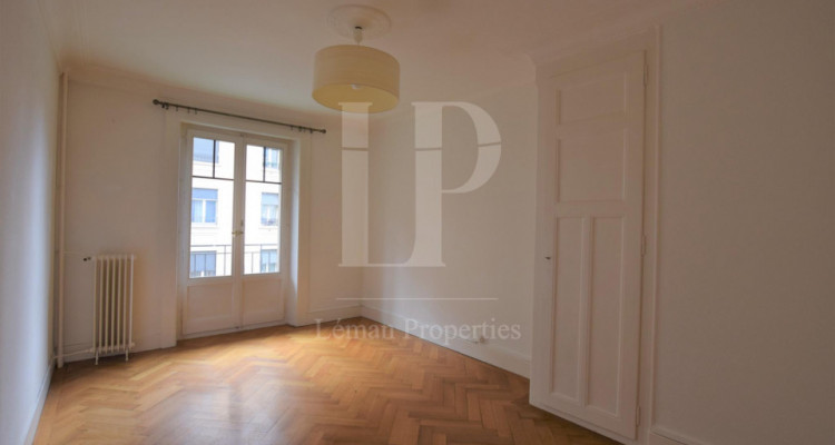 4 pièces traversant, Quartier Servette image 1