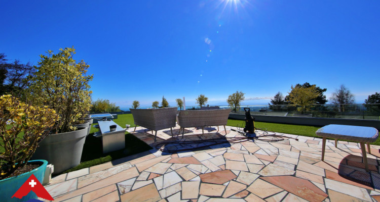 Magnifique apt 4.5p/Terrasse sur le toit avec vue panoramique sur lac image 2