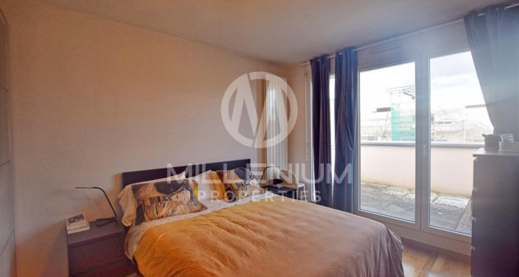 Bel appartement avec terrasse à Genève image 4