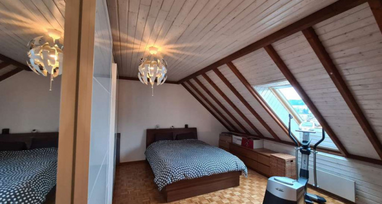 Magnifique attique en duplex de 2.5 pièces / balcon / calme  image 6