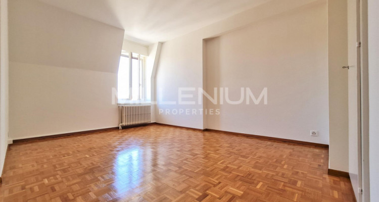 Attique - 4 Chambres image 9