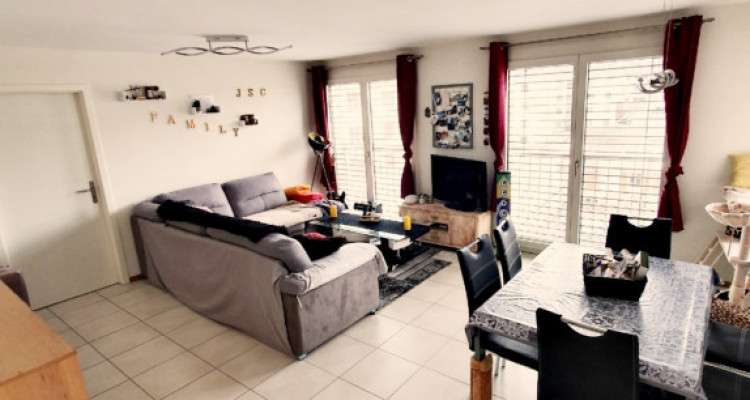 Magnifique appartement de 2.5 pièces / balcon  image 1