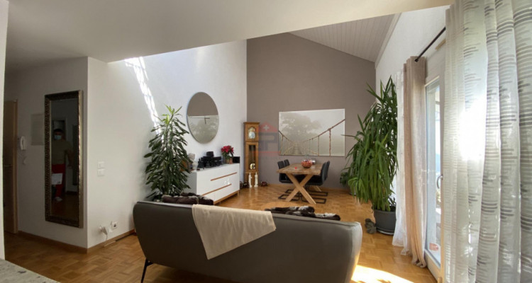 Exclusivité - Splendide duplex en attique de 6 pièces image 2