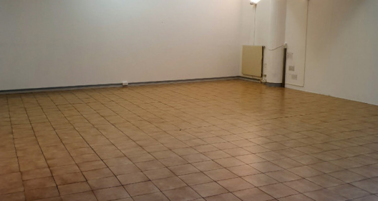 Local Commercial à Louer image 3