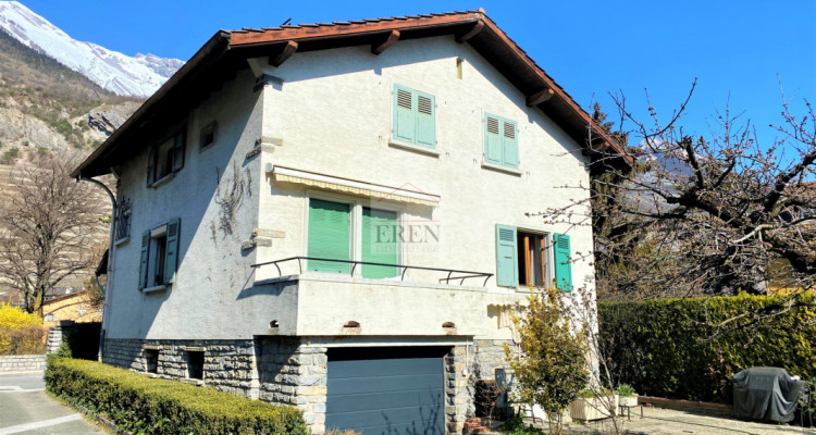 Magnifique et grand terrain à bâtir pour immeuble avec maison individuelle sur 3 niveaux image 5