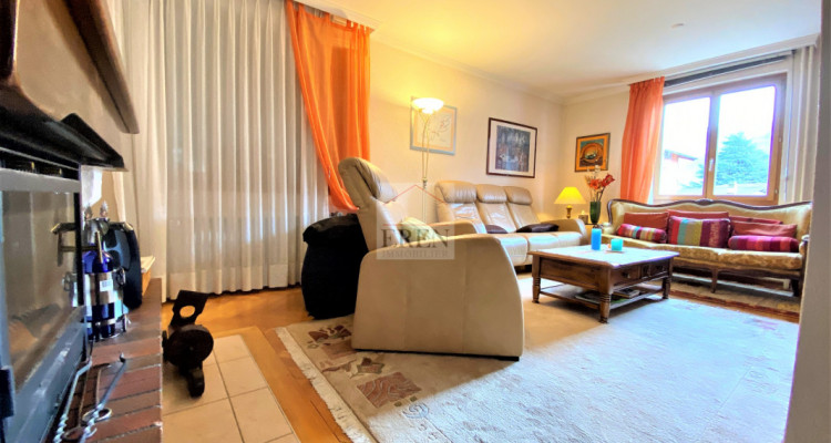 Magnifique et grand terrain à bâtir pour immeuble avec maison individuelle sur 3 niveaux image 9