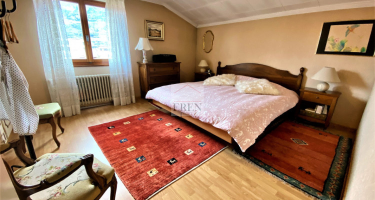 Magnifique et grand terrain à bâtir pour immeuble avec maison individuelle sur 3 niveaux image 11