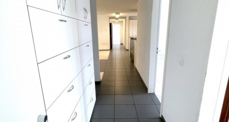 GROSS, GRÖSSER - EHEMALIGE PRAXIS/WOHNUNG IM DORFKERN image 14